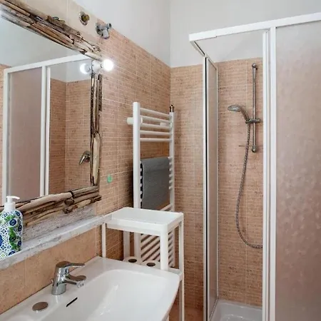 Host4u - Ligurian House With Garden In *