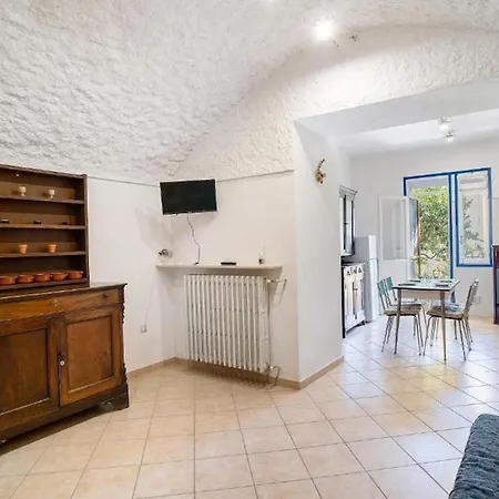 Host4u - Ligurian House With Garden In 아파트